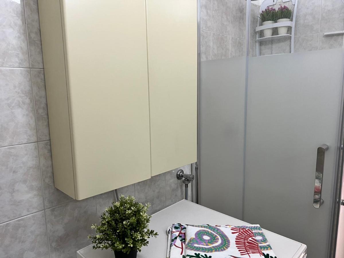 Bnbook Pero Figino Rho Fiera, 2 Camere Da Letto E 2 Bagni Exterior photo